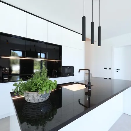 Magic Sky I 别墅 Pašman